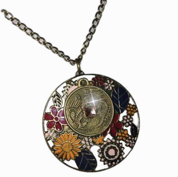 Enamel Floral Pendant w/ Foreign Coin - Picture 5 of 11